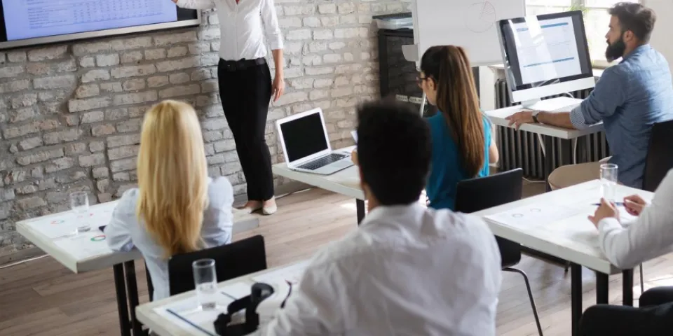 Read more about the article 4 Things to Know Before Going to Business School
